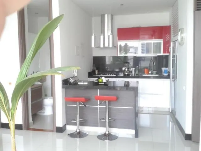 Edificio Vertika 卡利 0*,